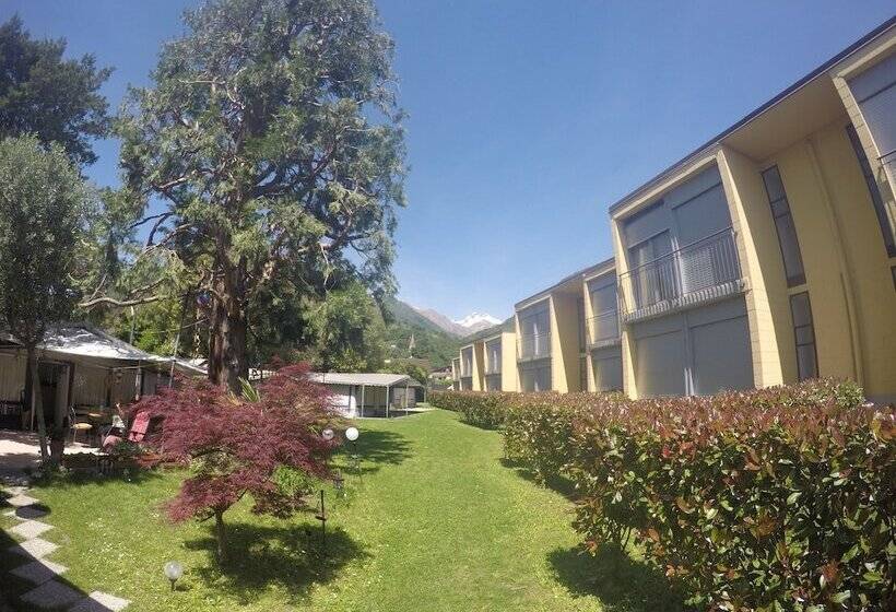 בית מלון כפרי Camping Villaggio Paradiso