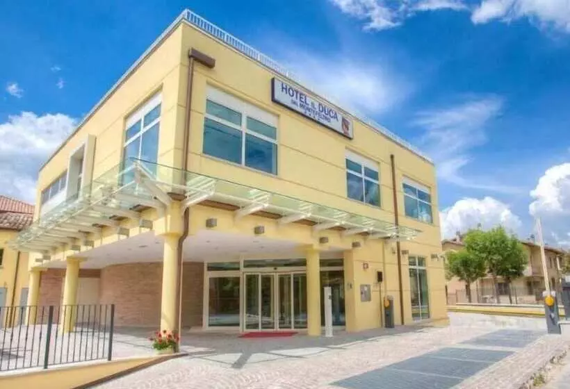 Hotelli Il Duca Del Montefeltro