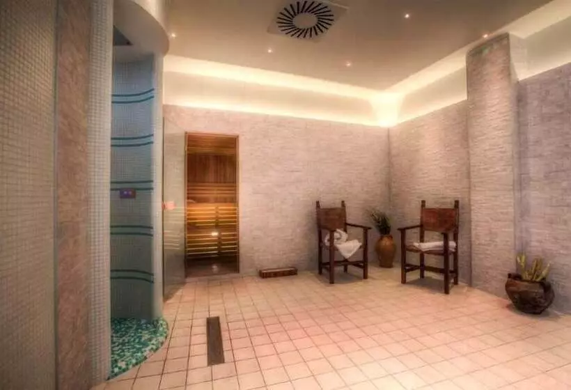 Hotelli Il Duca Del Montefeltro