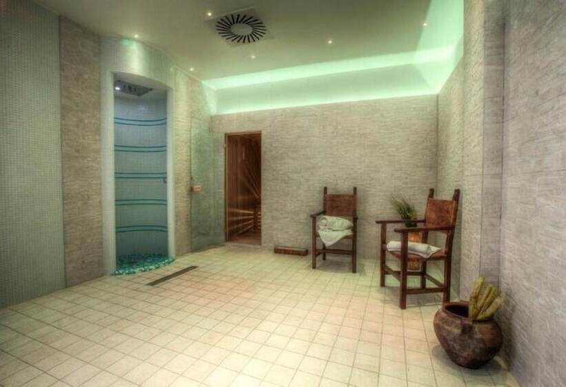 בית מלון כפרי Il Duca Del Montefeltro