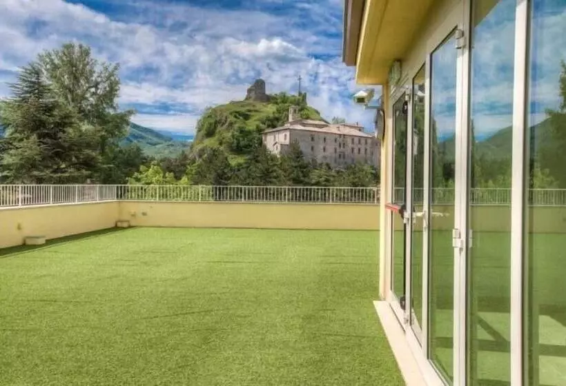 ホテル Il Duca Del Montefeltro