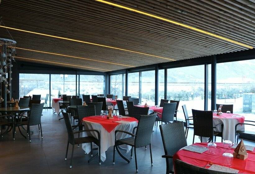 فندق Lazy Bee Camping Village