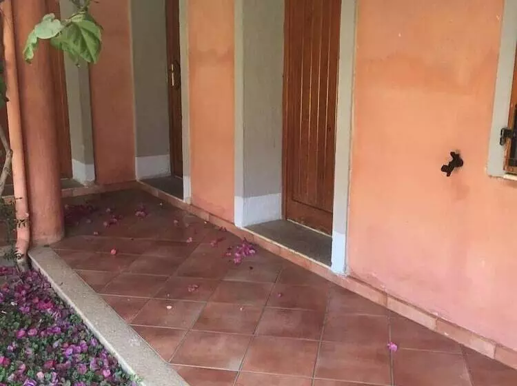 ホテル Sant Efisio