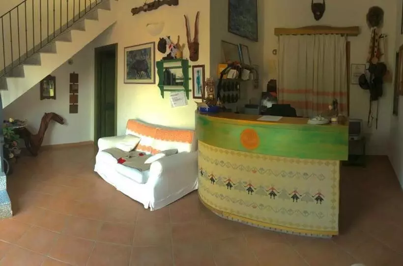 ホテル Sant Efisio