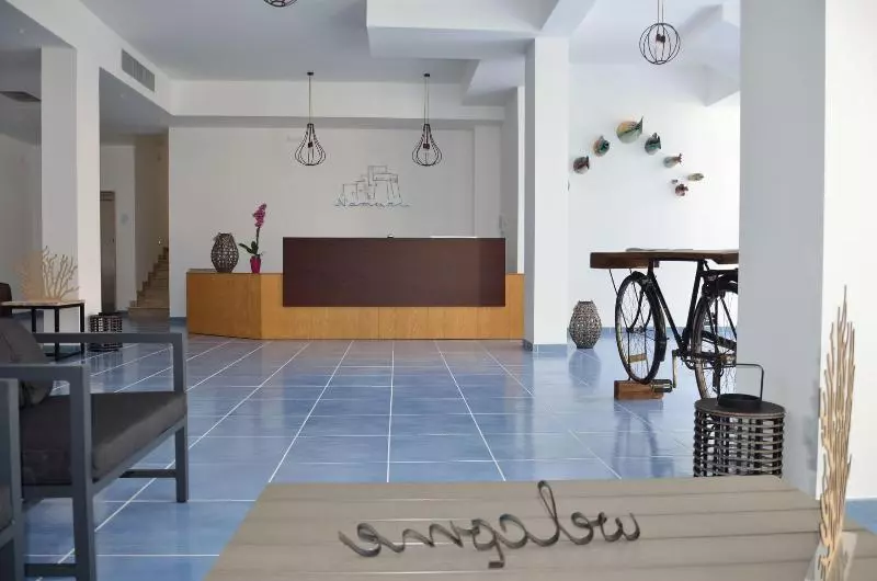 簡易ホテル N Amuri Residence