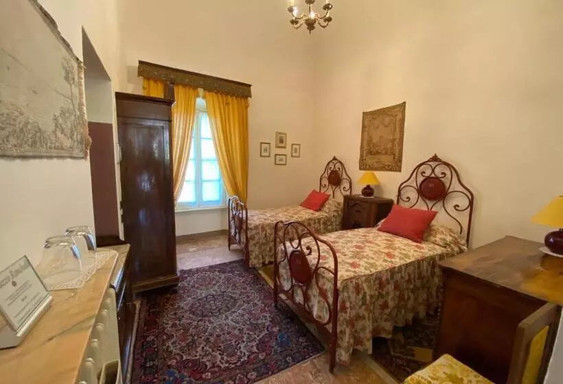 Aamiaismajoitus (B&B) Palazzo Ronchelli