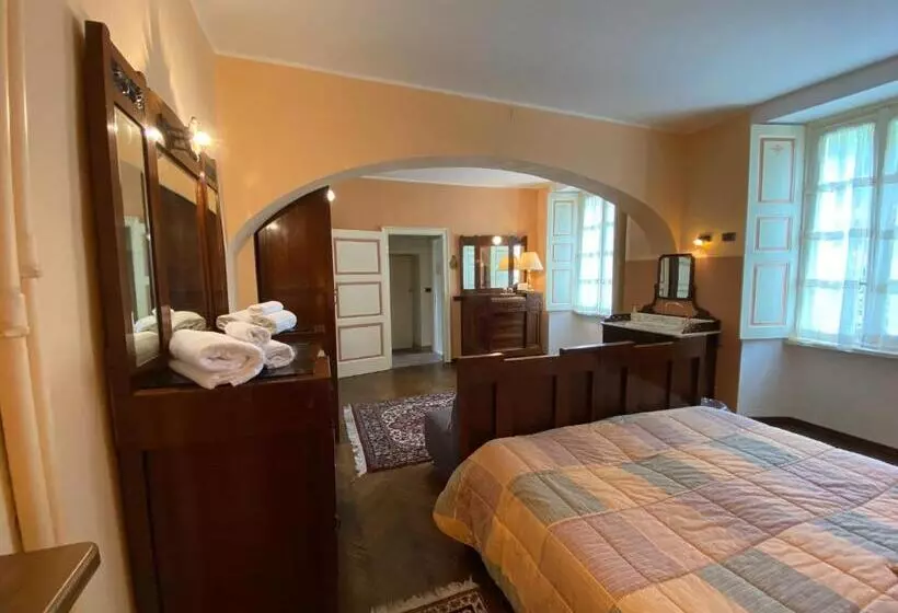 Aamiaismajoitus (B&B) Palazzo Ronchelli