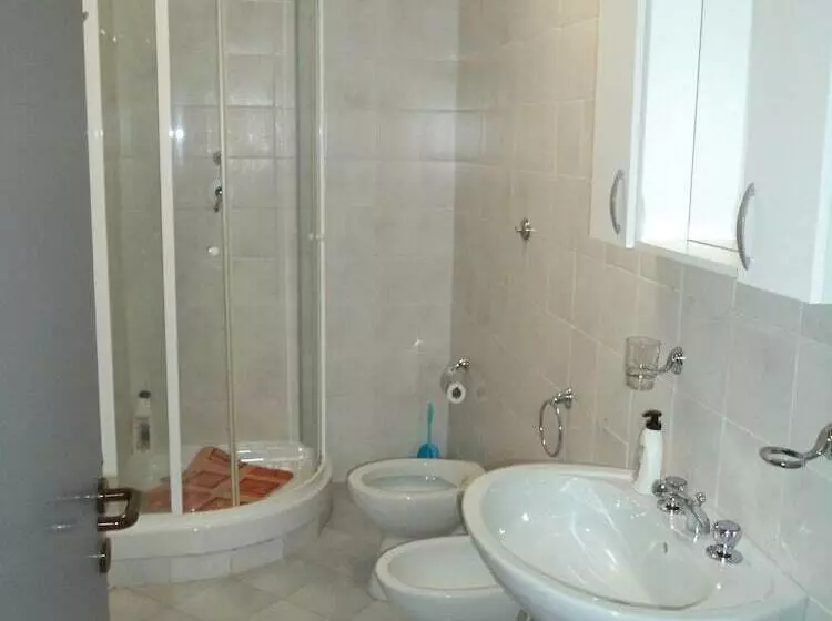 Hotelli Albergo Il Chiostro