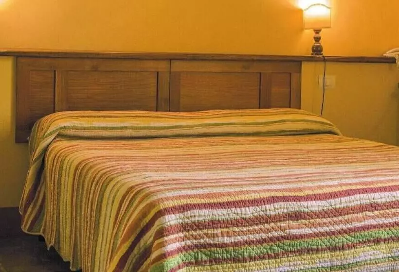 Maaseutuhotelli Agriturismo Il Tiro