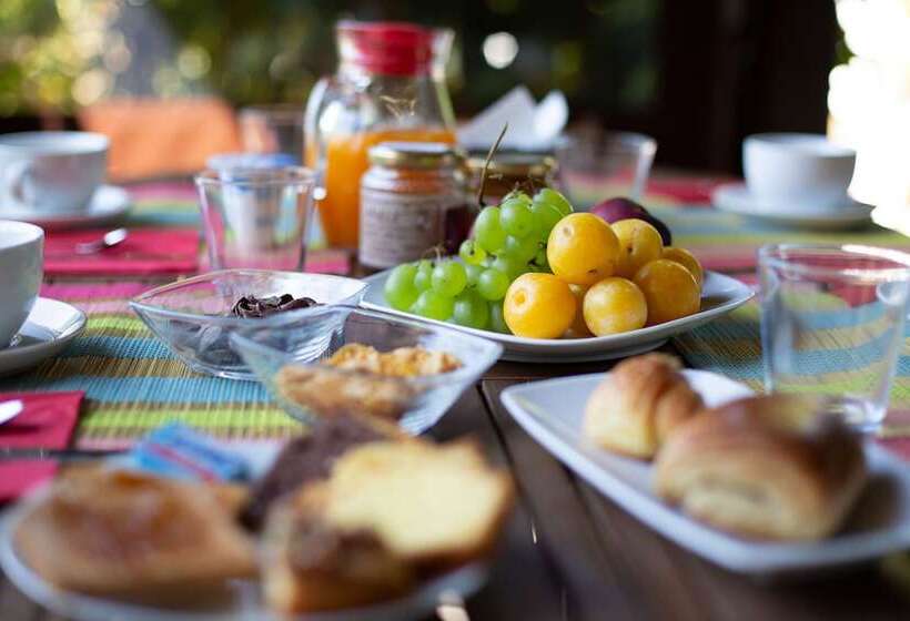 פנסיון Country House Villa Sabrina