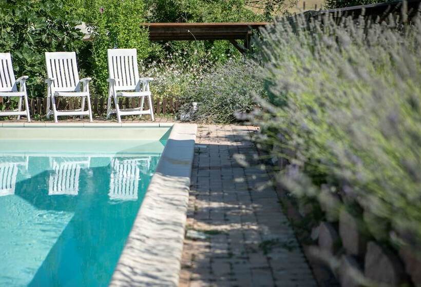 פנסיון Country House Villa Sabrina