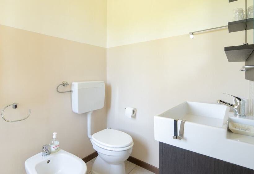 פנסיון Country House Villa Sabrina