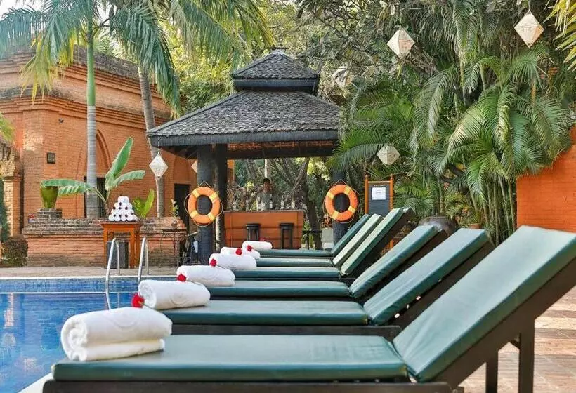 Amazing Bagan Resort