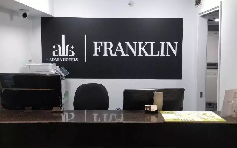 בית מלון כפרי Adara Franklin