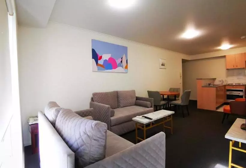 בית מלון כפרי Adara Franklin