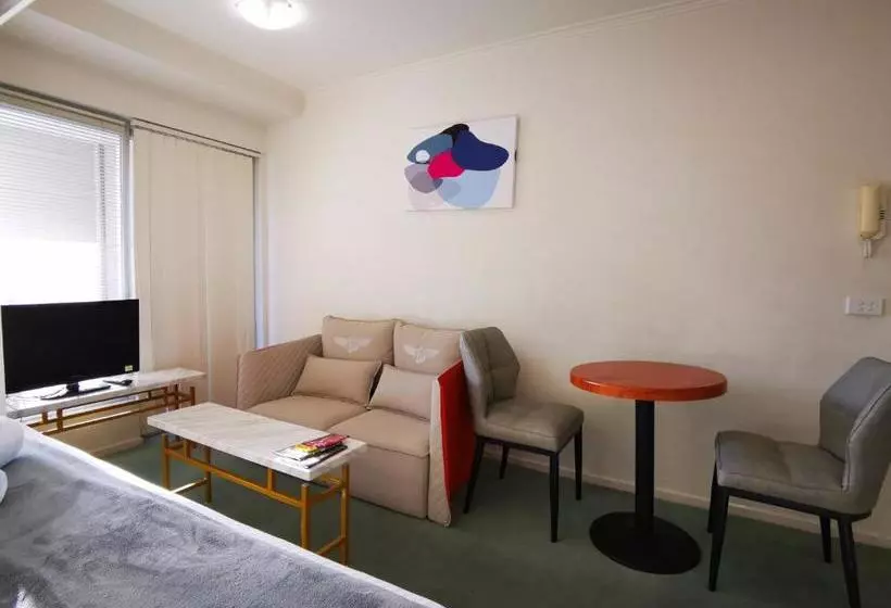 בית מלון כפרי Adara Franklin