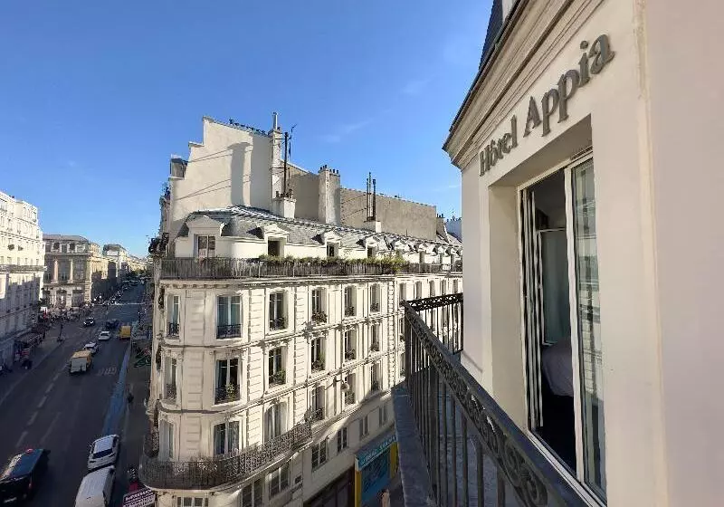 ホテル Appia La Fayette