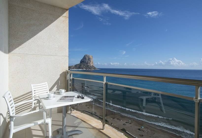 Отель Bahia Calpe by Pierre & Vacances