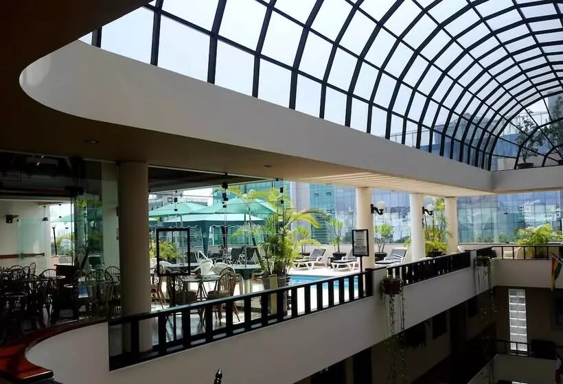 Отель Boulevard