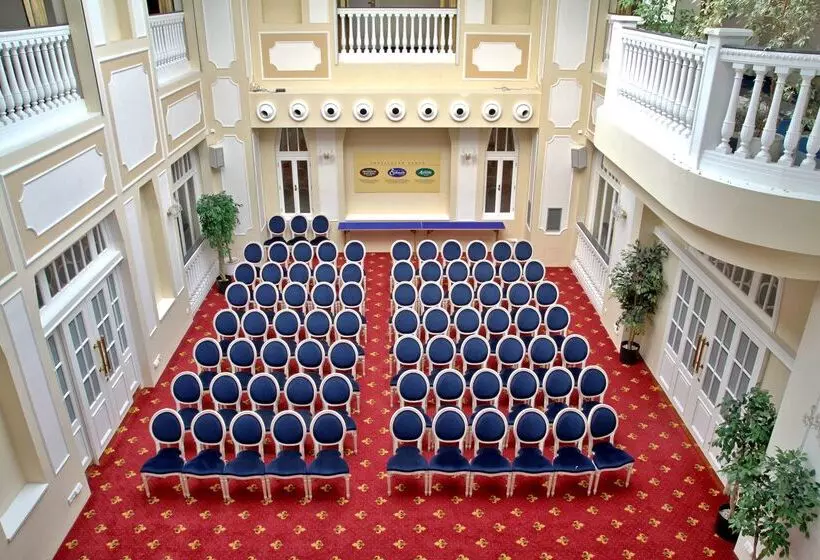 ホテル Esplanade Spa And Golf Resort