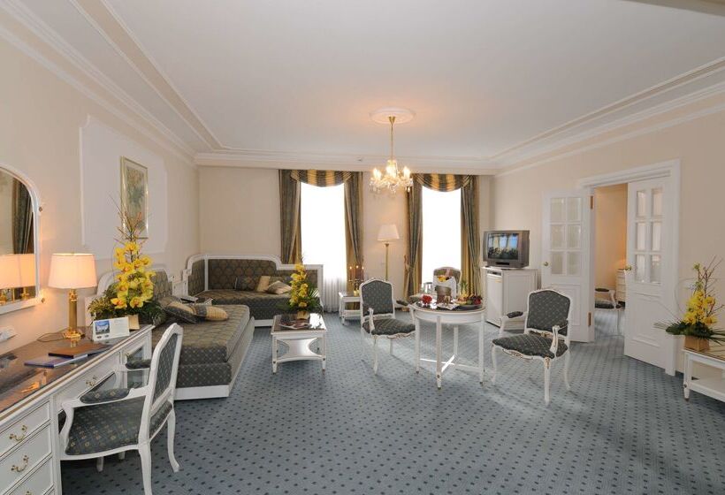 Szálloda Esplanade Spa And Golf Resort