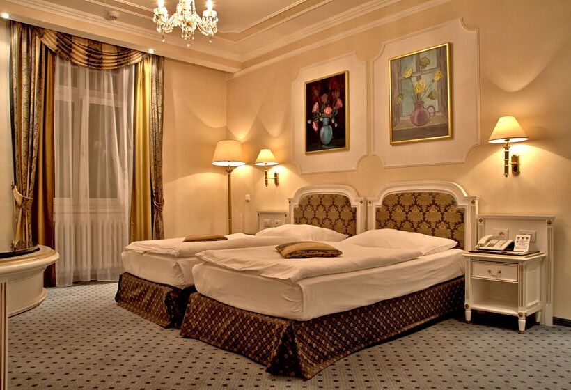 Szálloda Esplanade Spa And Golf Resort