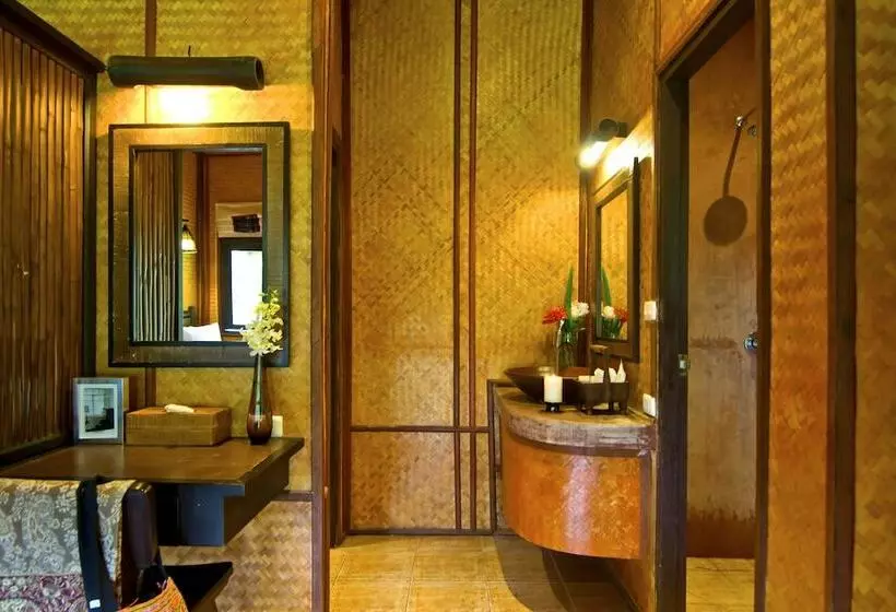 Hotel Hmong Hilltribe Lodge