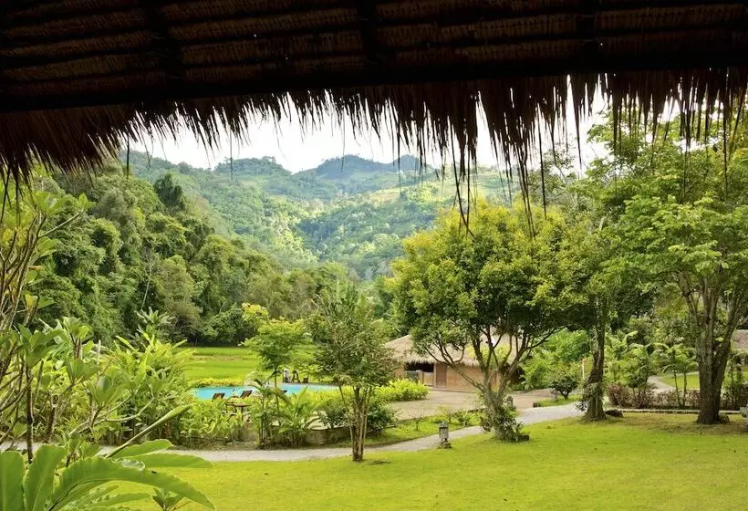 Hotel Hmong Hilltribe Lodge