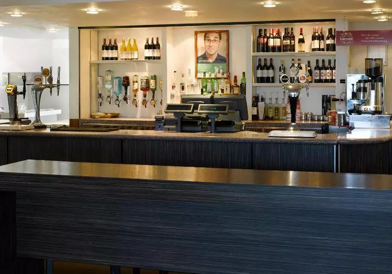 Hotelli Holiday Inn London Brent Cross