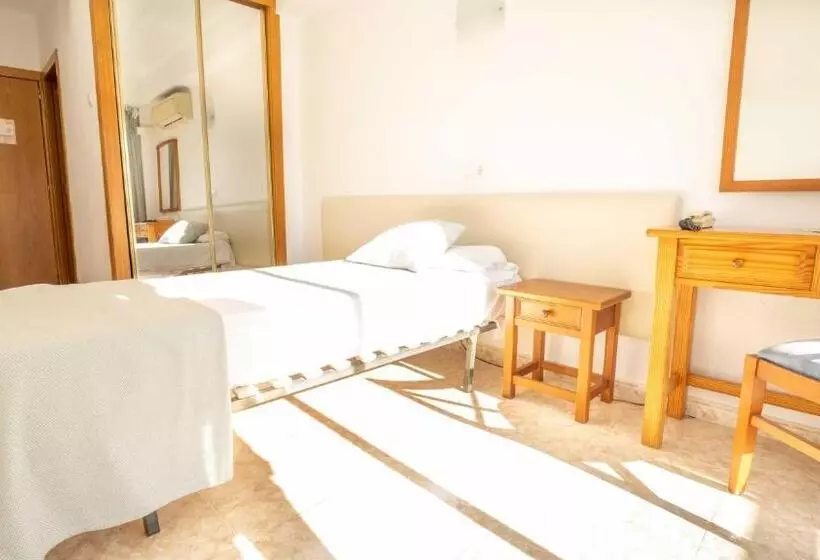 Otel Houm Nets  Adults Only