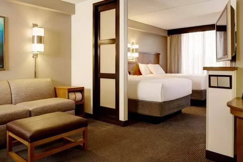 هتل Hyatt Place Nashville Airport
