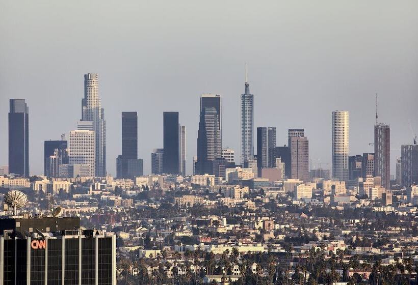 בית מלון כפרי Loews Hollywood