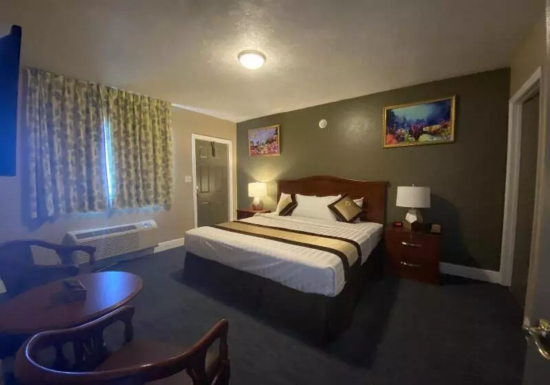 בית מלון כפרי Sandals Inn