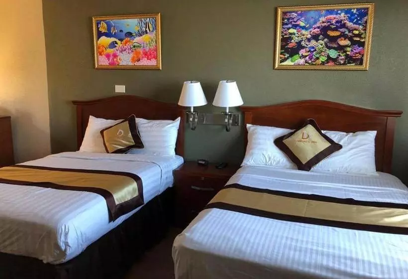 בית מלון כפרי Sandals Inn