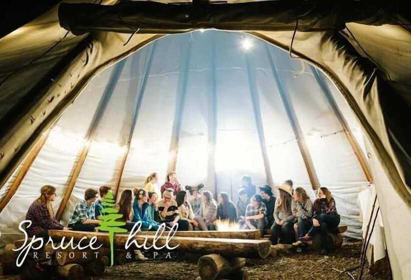 فندق Spruce Hill Resort & Spa