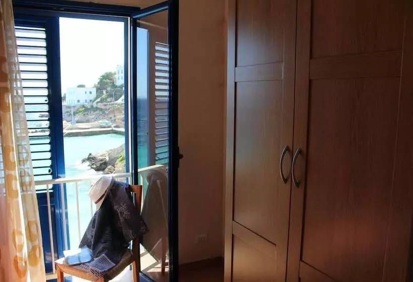 ペンション Cala Dogana Guest House