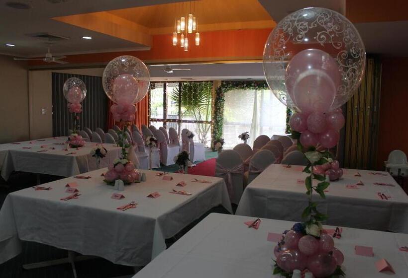 Glenmore Palms Motel