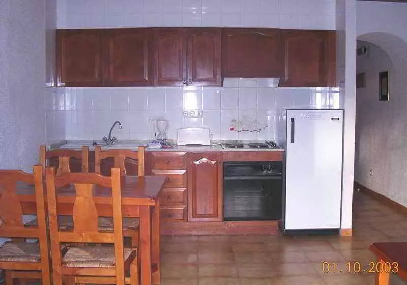 Apartamentos Urbanización Azahar