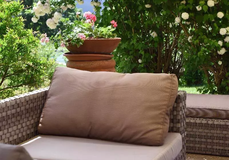 ホテル Demidoff Country Resort