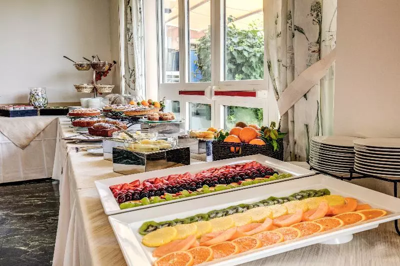 ホテル Demidoff Country Resort