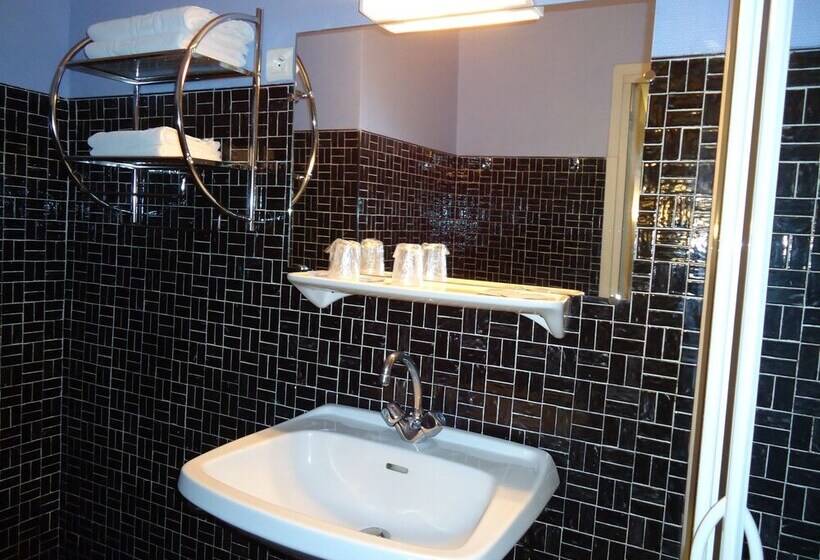 فندق Hôtel Des Voyageurs