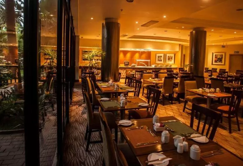 호텔 Garden Court Hatfield