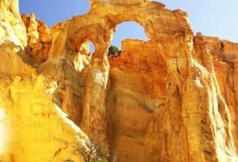 فندق Grand Staircase Inn