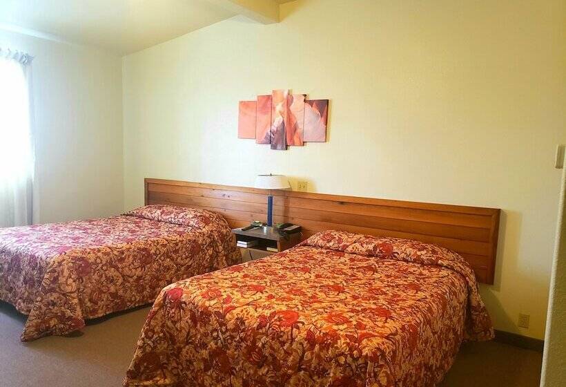 فندق Grand Staircase Inn