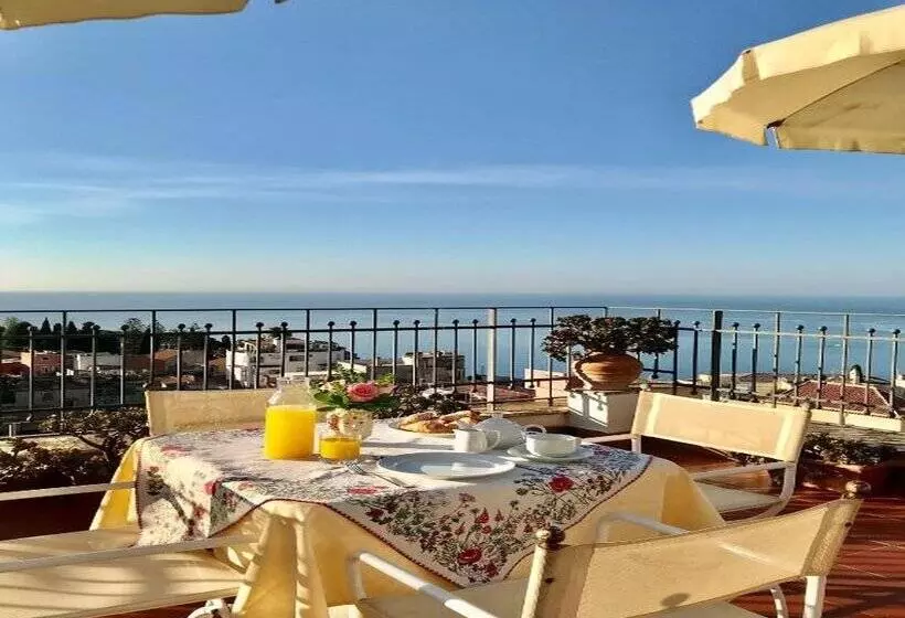 בית מלון כפרי Isabella