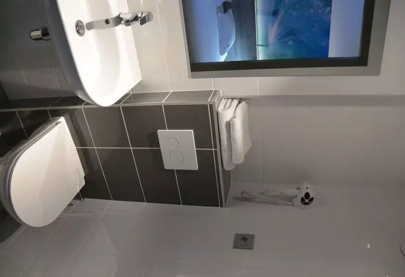 Hotell Kyriad Direct Tours Sud  Chambray Les Tours