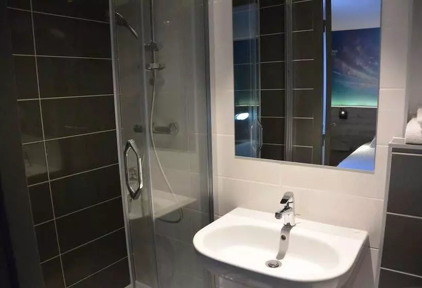 Hotell Kyriad Direct Tours Sud  Chambray Les Tours