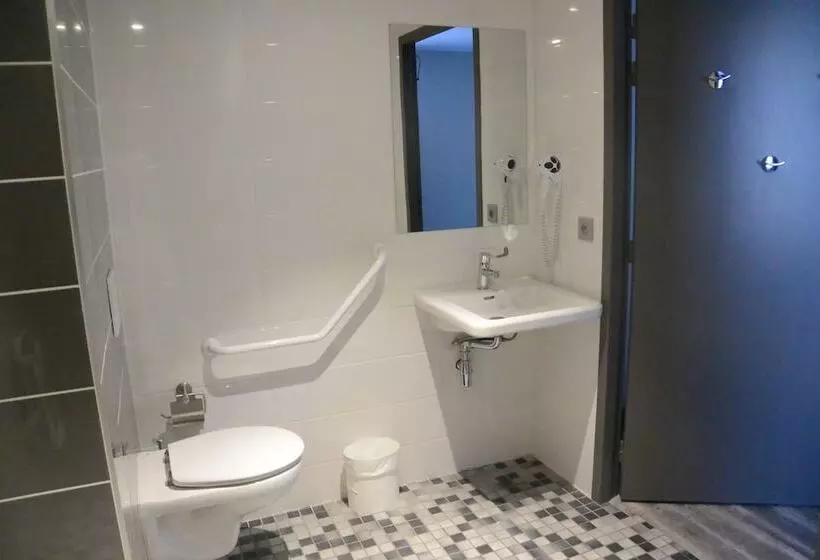 Hotell Kyriad Direct Tours Sud  Chambray Les Tours