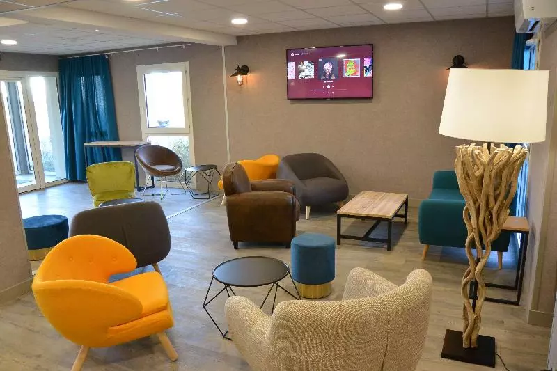 Hotell Kyriad Direct Tours Sud  Chambray Les Tours