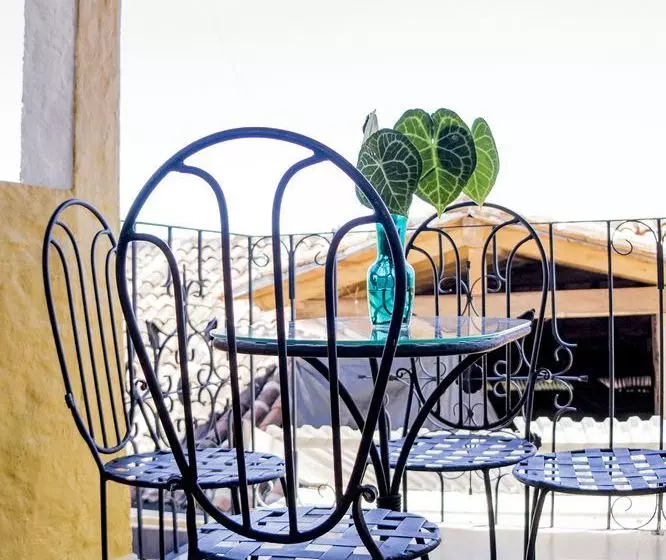 هتل La Casa de Elisa